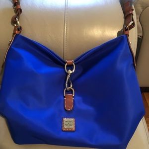 Dooney & Bourke cross body bag